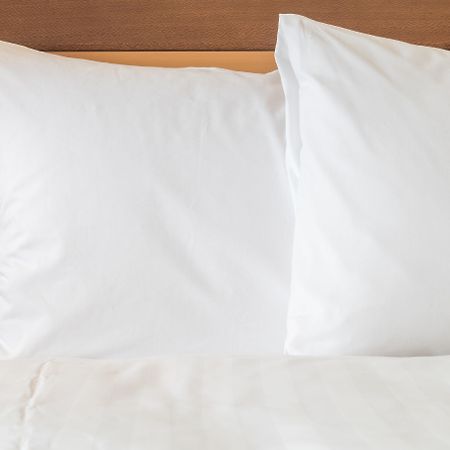 Holiday Inn Express Van Nuys By Ihg Лос-Анджелес Экстерьер фото