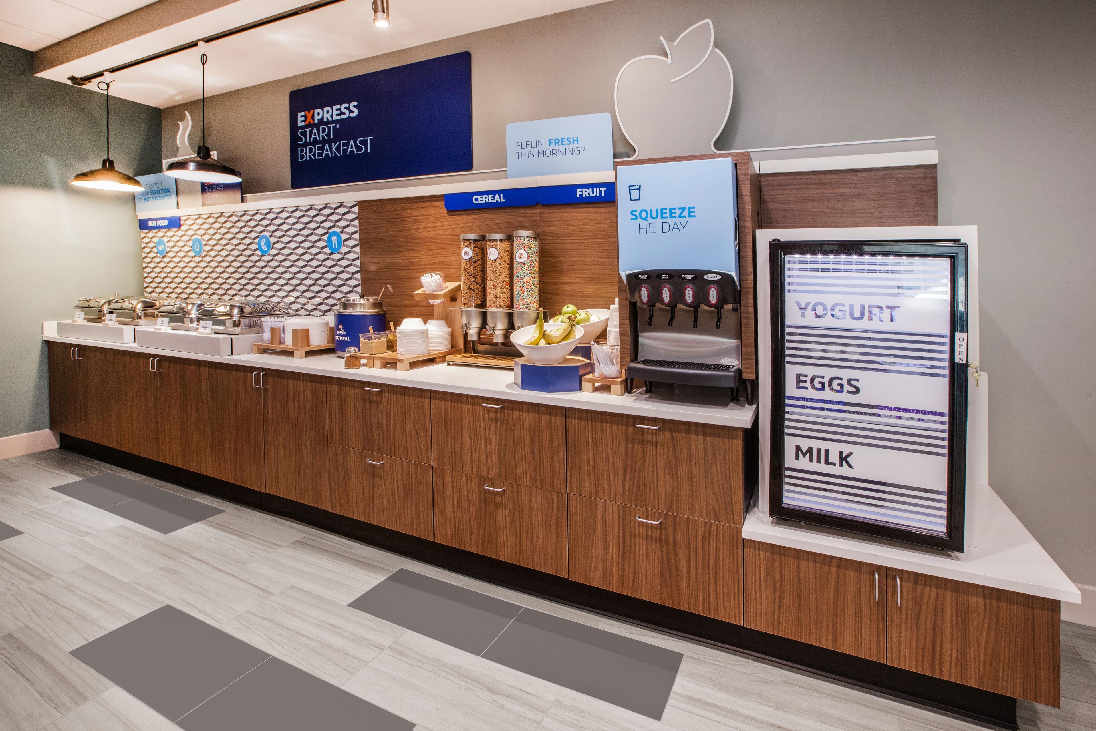 Holiday Inn Express Van Nuys By Ihg Лос-Анджелес Экстерьер фото